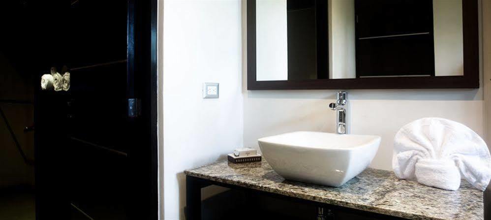 Condoplaza San Pedro Playa del Carmen Eksteriør billede
