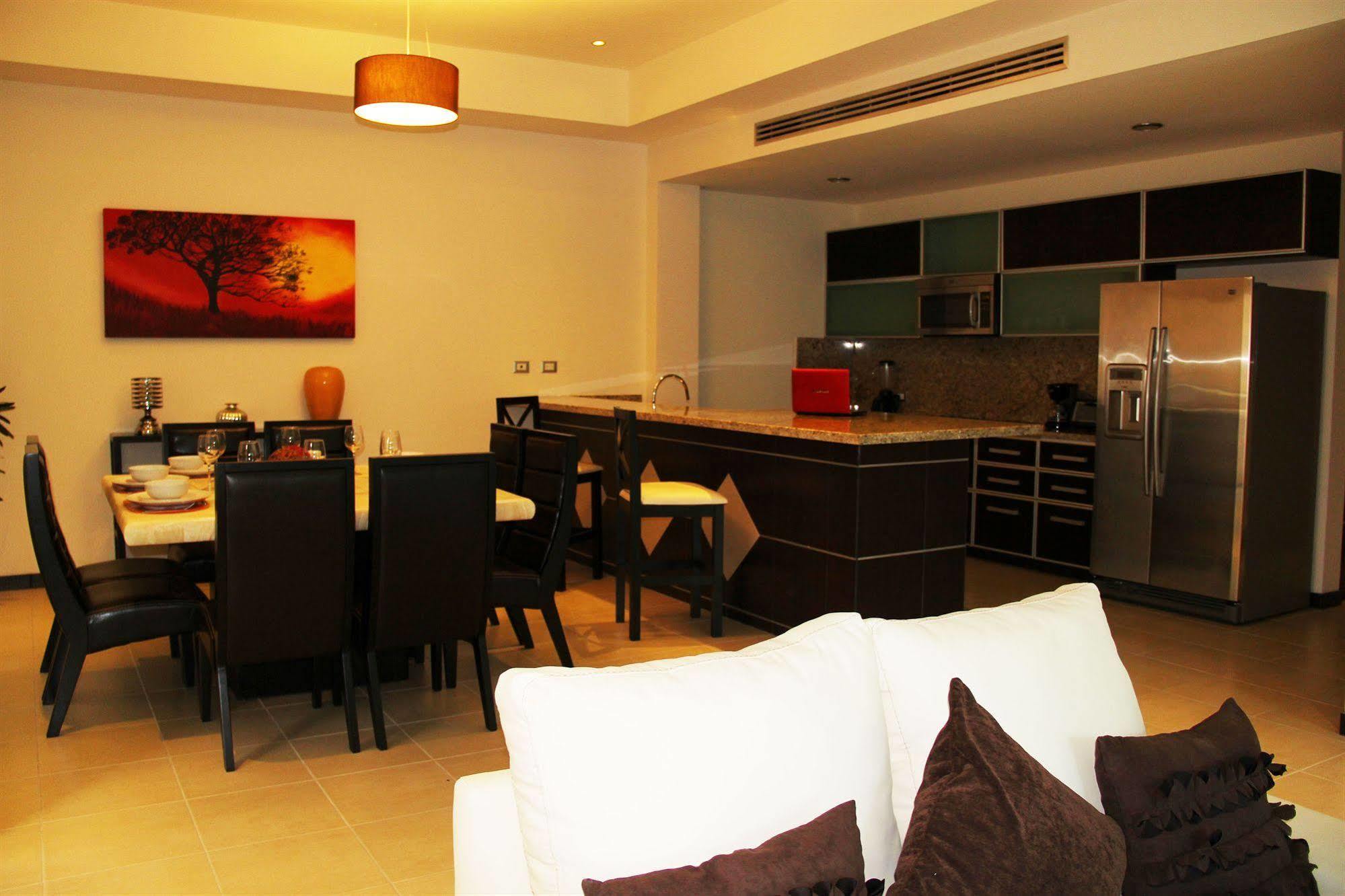 Condoplaza San Pedro Playa del Carmen Eksteriør billede